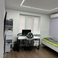 Продам квартиру, Жасминовый б-р , 3 кім., 56 м², евроремонт 