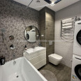 Продам квартиру, Жасминовый б-р , 3 кім., 56 м², евроремонт 