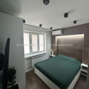 Продам квартиру, Жасминовый б-р , 3 кім., 56 м², евроремонт 