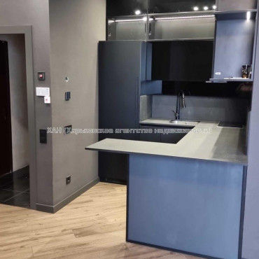 Продам квартиру, Кричевского ул. , 2  ком., 60 м², авторский дизайн 