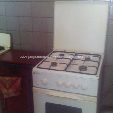 Продам квартиру, Китаенко ул. , 1 кім., 14 м², косметический ремонт 