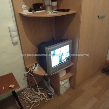 Продам квартиру, Китаенко ул. , 1 кім., 14 м², косметический ремонт 