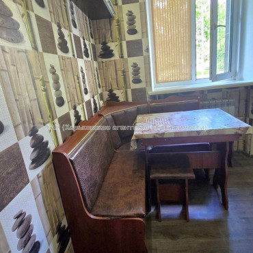 Продам квартиру, Профсоюзный бульв. , 2  ком., 43.70 м², косметический ремонт 