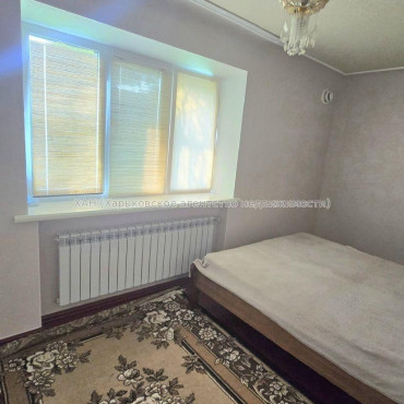 Продам квартиру, Профсоюзный бульв. , 2  ком., 43.70 м², косметический ремонт 