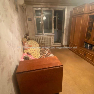 Продам квартиру, Волонтерская ул. , 71 , 2  ком., 45 м², советский ремонт 