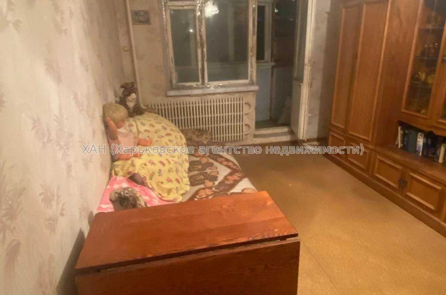 Продам квартиру, Волонтерская ул. , 71 , 2  ком., 45 м², советский ремонт 