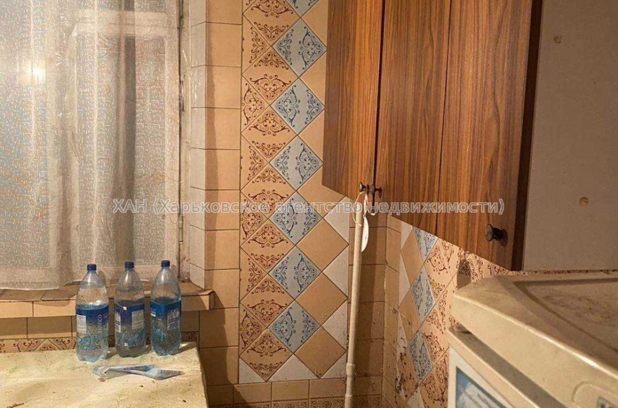 Продам квартиру, Волонтерская ул. , 71 , 2  ком., 45 м², советский ремонт 