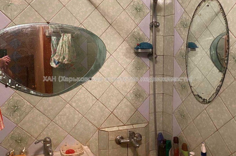 Продам квартиру, Волонтерская ул. , 71 , 2  ком., 45 м², советский ремонт 