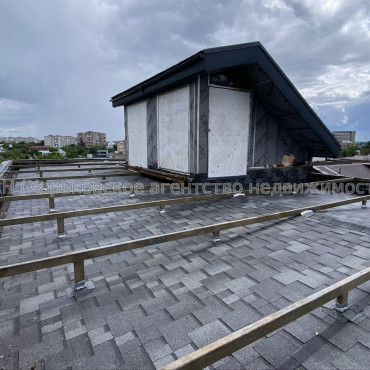 Продам квартиру, Конторская ул. , 3 кім., 94 м², без отделочных работ 