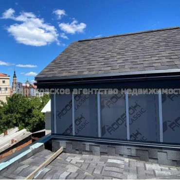Продам квартиру, Конторская ул. , 3 кім., 94 м², без отделочных работ 