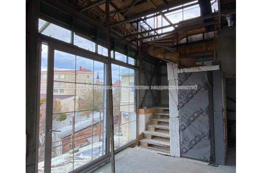 Продам квартиру, Конторская ул. , 3 кім., 94 м², без отделочных работ 