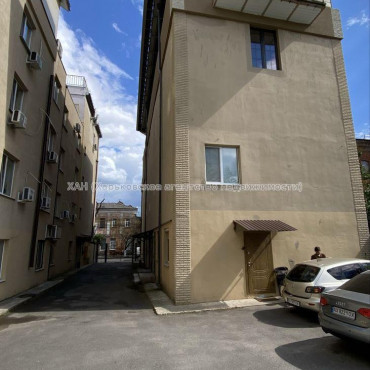 Продам квартиру, Конторская ул. , 3 кім., 94 м², без отделочных работ 