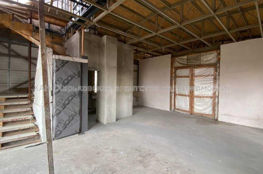 Продам квартиру, Конторская ул. , 3 кім., 94 м², без отделочных работ 