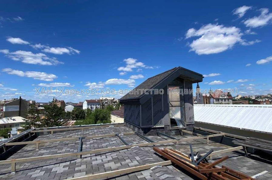 Продам квартиру, Конторская ул. , 3 кім., 94 м², без отделочных работ 