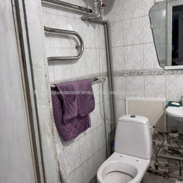 Продам квартиру, Ньютона ул. , 1  ком., 32 м², советский ремонт 