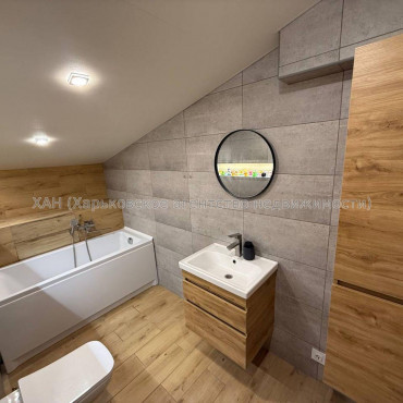 Продам квартиру, Дмитриевская ул. , 4  ком., 120 м², авторский дизайн 