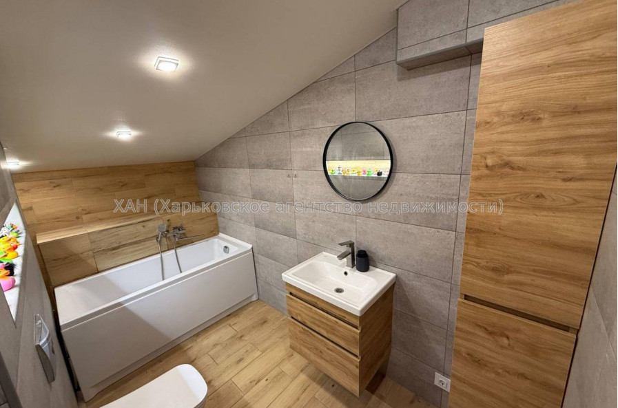 Продам квартиру, Дмитриевская ул. , 4  ком., 120 м², авторский дизайн 