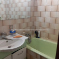 Продам квартиру, Натальи Ужвий ул. , 4  ком., 85 м², косметический ремонт 