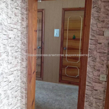 Продам квартиру, Натальи Ужвий ул. , 4  ком., 85 м², косметический ремонт 