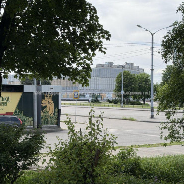 Продам квартиру, Юрьева бульв. , 2  ком., 45.80 м², советский ремонт 