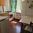 Продам квартиру, Юрьева бульв. , 2  ком., 45.80 м², советский ремонт 