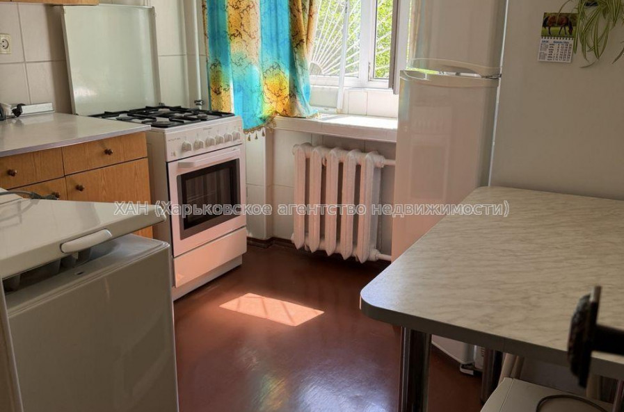 Продам квартиру, Юрьева бульв. , 2  ком., 45.80 м², советский ремонт 