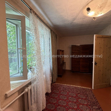 Продам квартиру, Юрьева бульв. , 2  ком., 45.80 м², советский ремонт 
