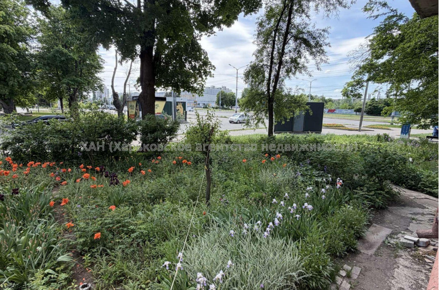 Продам квартиру, Юрьева бульв. , 2  ком., 45.80 м², советский ремонт 