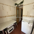 Продам квартиру, Юрьева бульв. , 2  ком., 45.80 м², советский ремонт 
