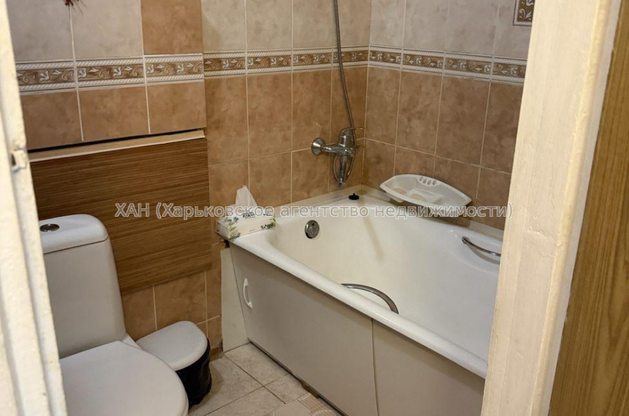 Продам квартиру, Юрьева бульв. , 2  ком., 45.80 м², советский ремонт 