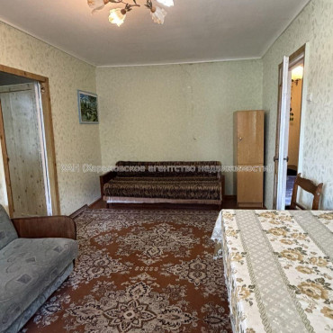 Продам квартиру, Юрьева бульв. , 2  ком., 45.80 м², советский ремонт 