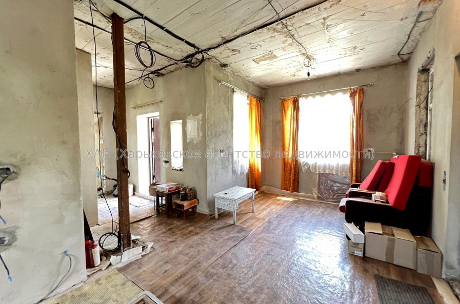 Продам будинок, Грищенко ул. , 63 , 91 м², 6 соток, частичный ремонт 