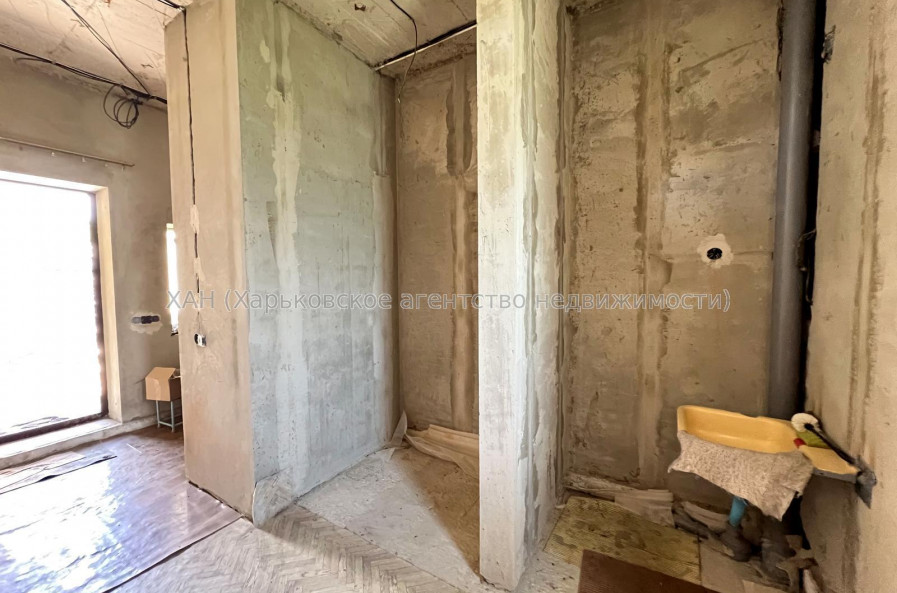 Продам будинок, Грищенко ул. , 63 , 91 м², 6 соток, частичный ремонт 