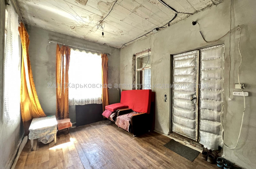 Продам будинок, Грищенко ул. , 63 , 91 м², 6 соток, частичный ремонт 