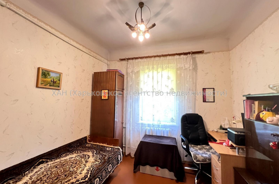 Продам будинок, Грищенко ул. , 63 , 91 м², 6 соток, частичный ремонт 