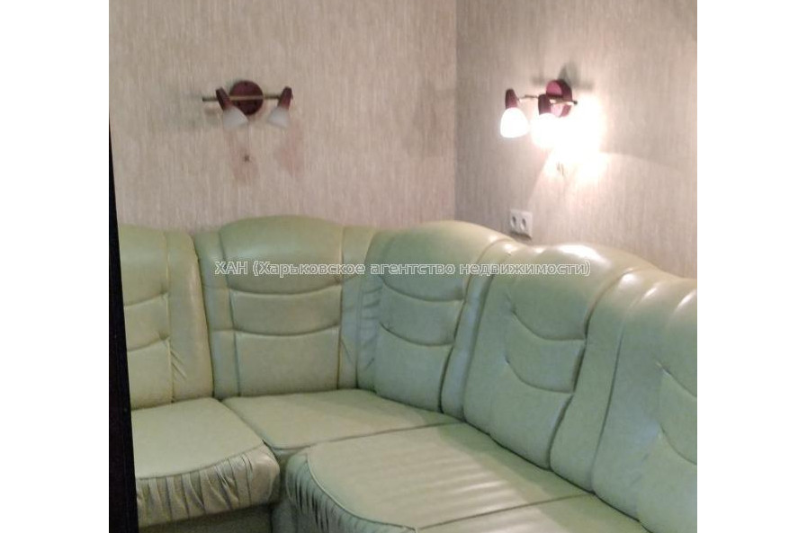 Продам дом, Крылова ул. , 126А , 82.70 м², 10 сот., косметический ремонт 
