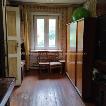 Продам дом, Крылова ул. , 82 м², 10 сот., косметический ремонт 