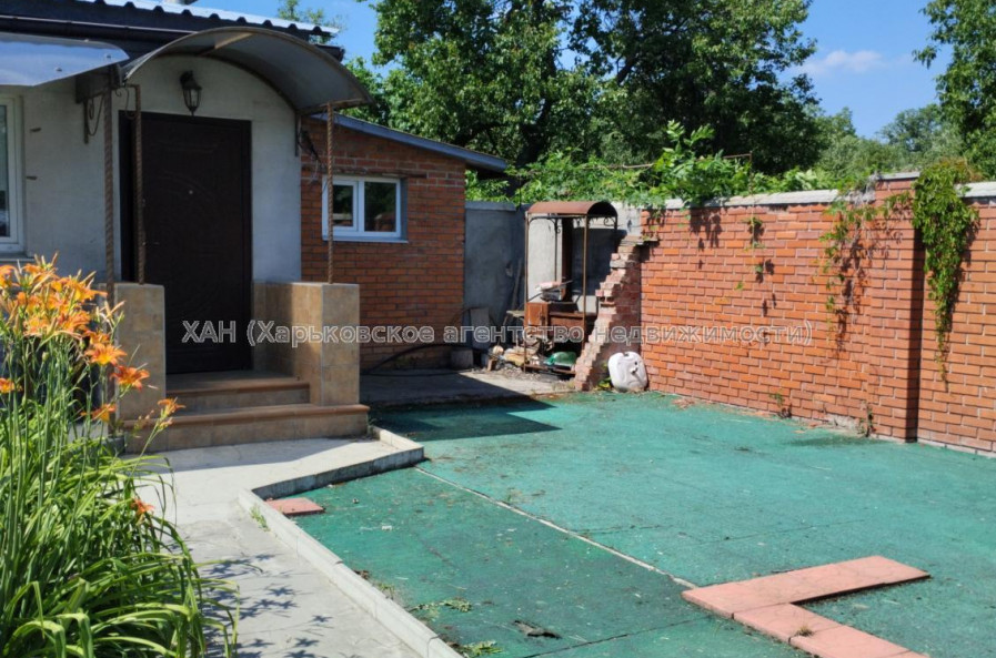 Продам дом, Крылова ул. , 126А , 82.70 м², 10 сот., косметический ремонт 