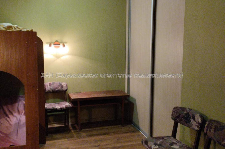 Продам дом, Крылова ул. , 126А , 82.70 м², 10 сот., косметический ремонт 