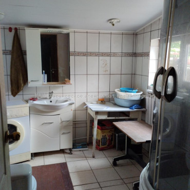 Продам дом, Крылова ул. , 82 м², 10 сот., косметический ремонт 