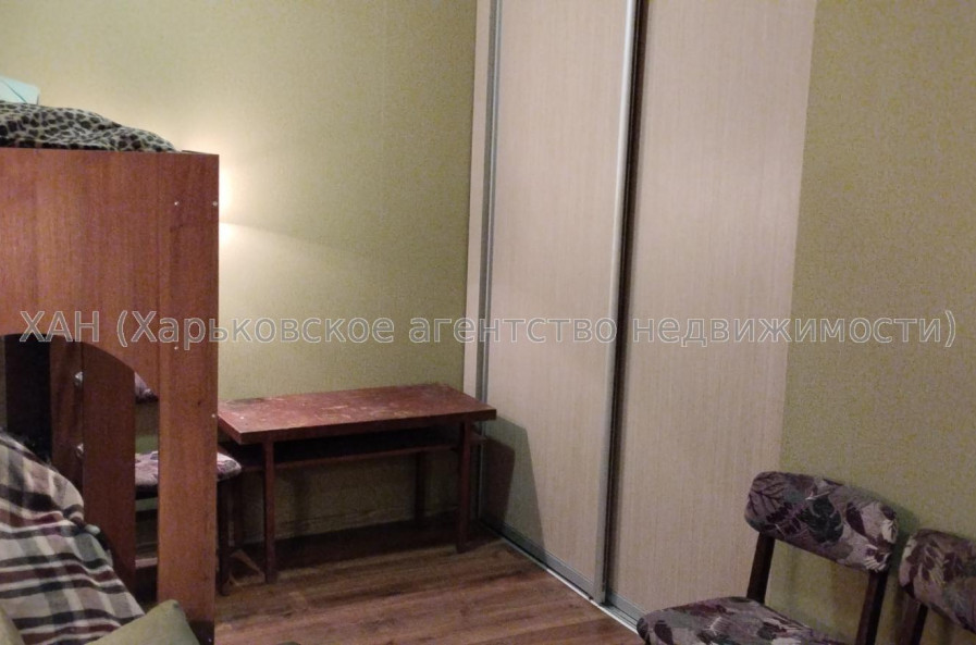 Продам дом, Крылова ул. , 82 м², 10 сот., косметический ремонт 