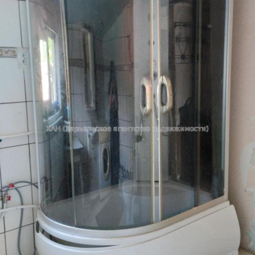 Продам дом, Крылова ул. , 126А , 82.70 м², 10 сот., косметический ремонт 