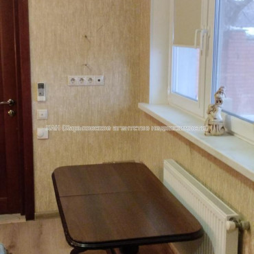 Продам дом, Крылова ул. , 82 м², 10 сот., косметический ремонт 