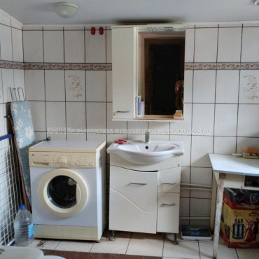 Продам дом, Крылова ул. , 126А , 82.70 м², 10 сот., косметический ремонт 
