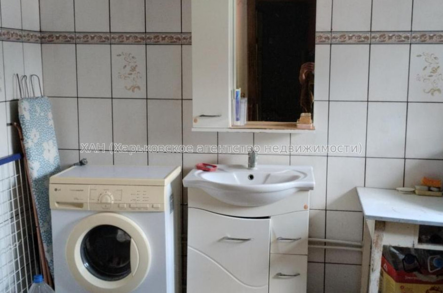 Продам дом, Крылова ул. , 126А , 82.70 м², 10 сот., косметический ремонт 