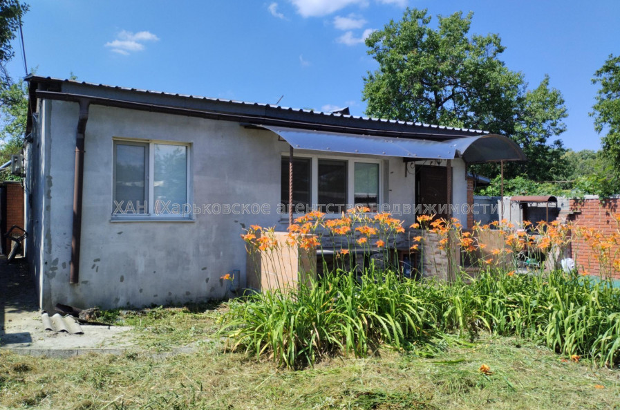 Продам дом, Крылова ул. , 126А , 82.70 м², 10 сот., косметический ремонт 