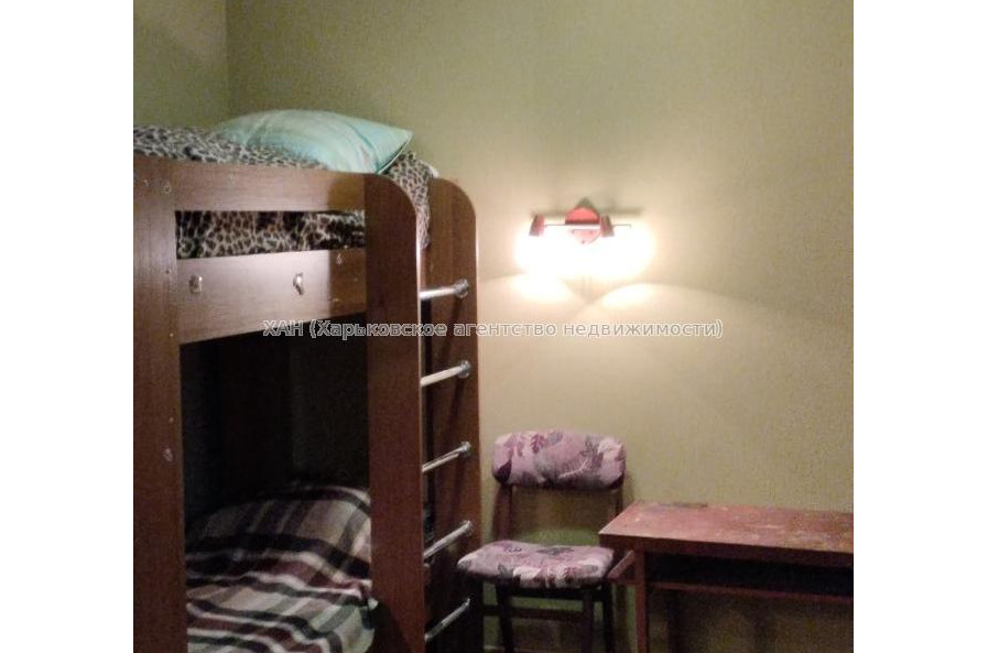 Продам дом, Крылова ул. , 126А , 82.70 м², 10 сот., косметический ремонт 