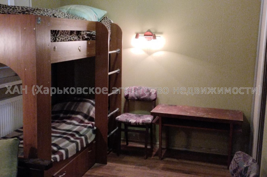 Продам дом, Крылова ул. , 82 м², 10 сот., косметический ремонт 