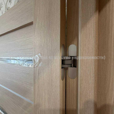 Продам квартиру, Героев Харькова просп. , 2 кім., 72 м², евроремонт 