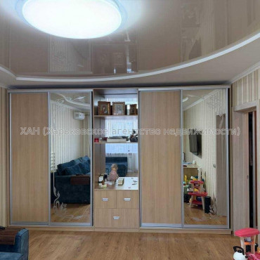 Продам квартиру, Героев Харькова просп. , 2 кім., 72 м², евроремонт 